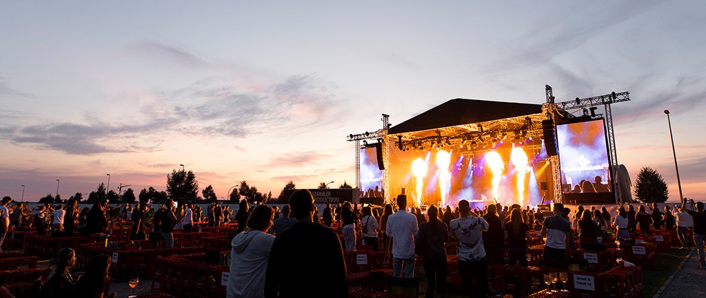 Unter Freiem Himmel 2021 Tickets Infos Konzerte Am Flughafen Berlin Schonefeld