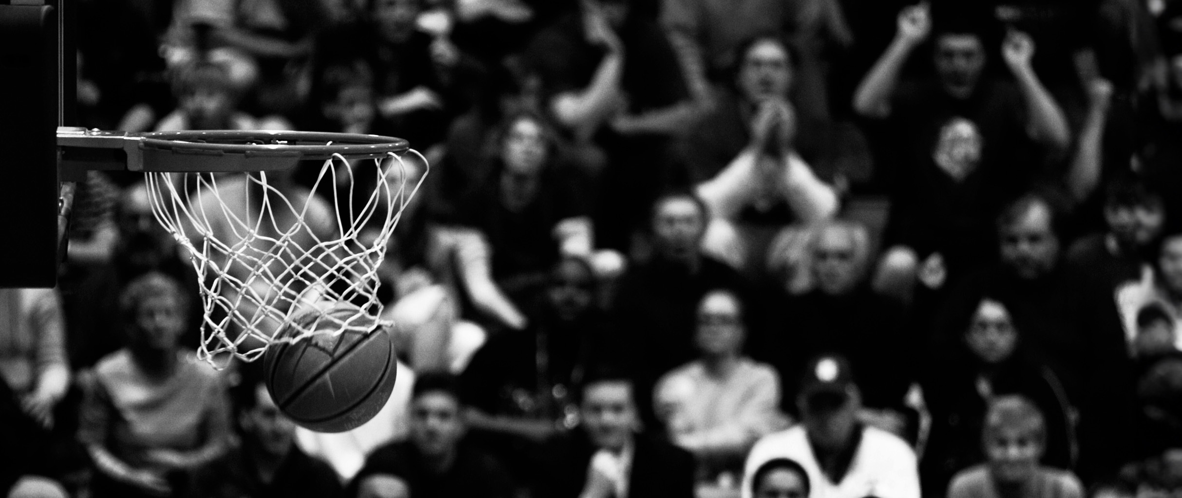 UConn Huskies Womens Basketball Tickets