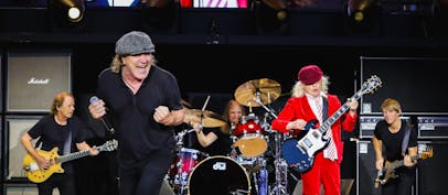 AC/DC míří do Prahy s POWER UP TOUR EUROPE 2025! Co všechno