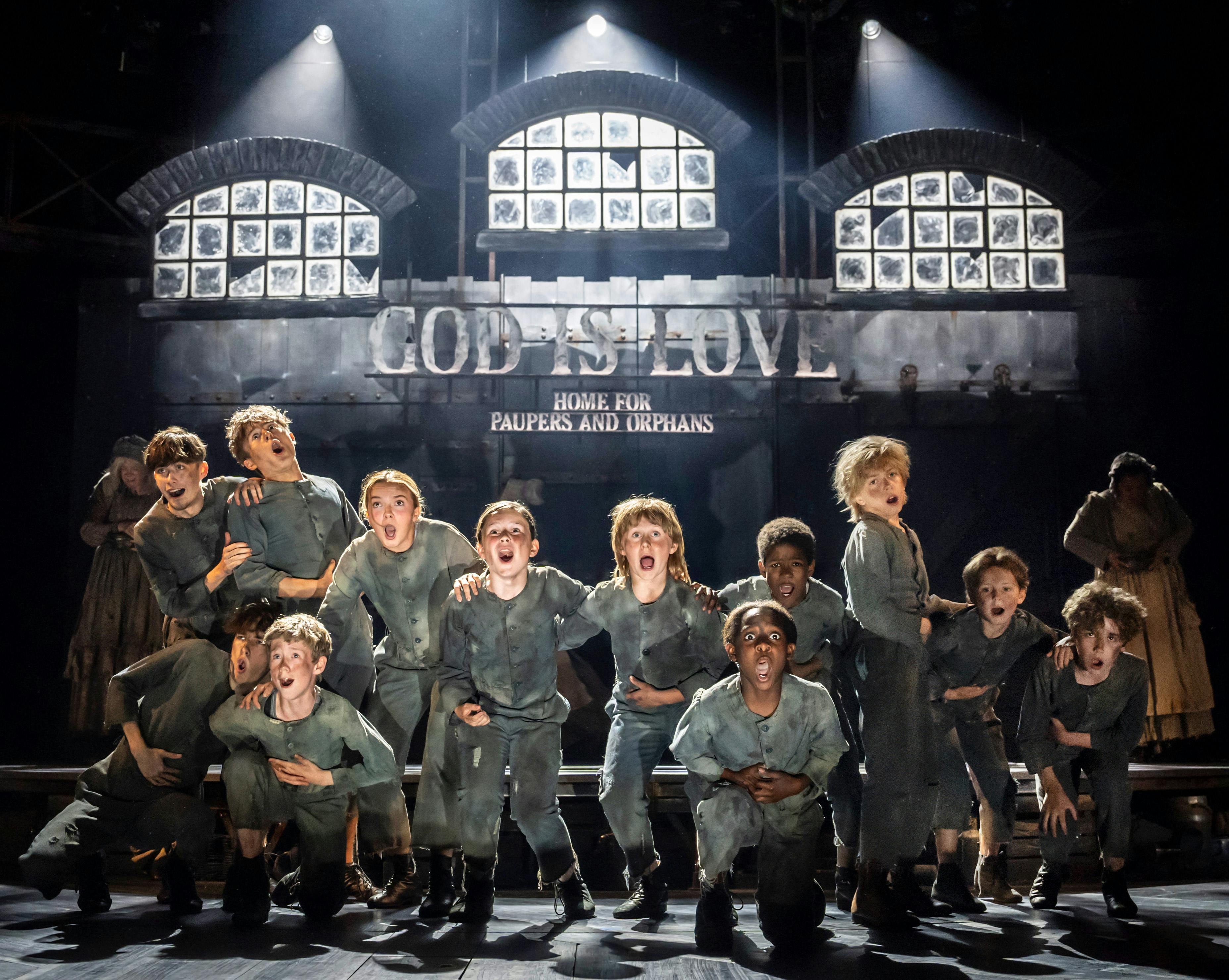 Oliver (Touring) production image - gallery