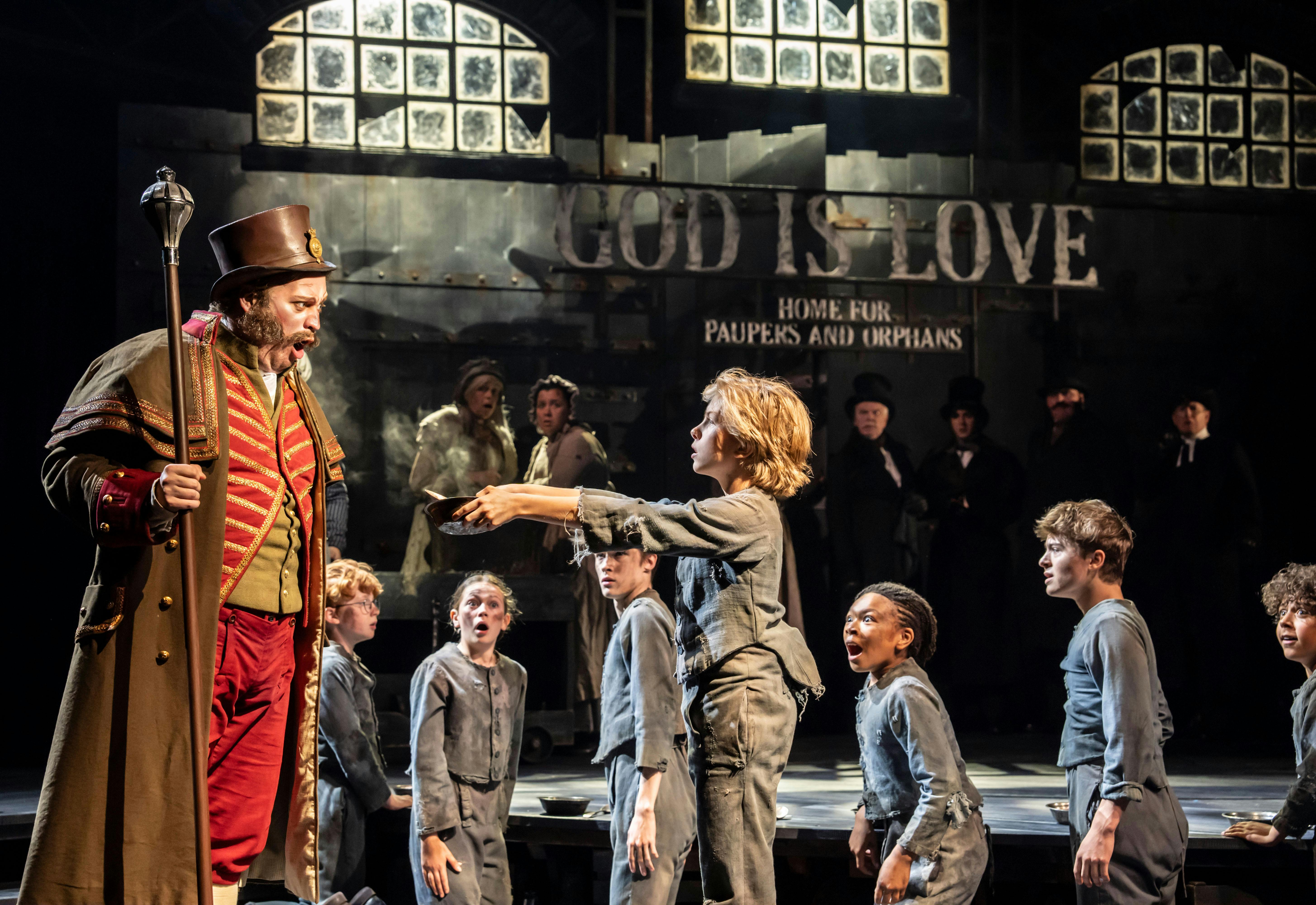Oliver (Touring) production image - gallery