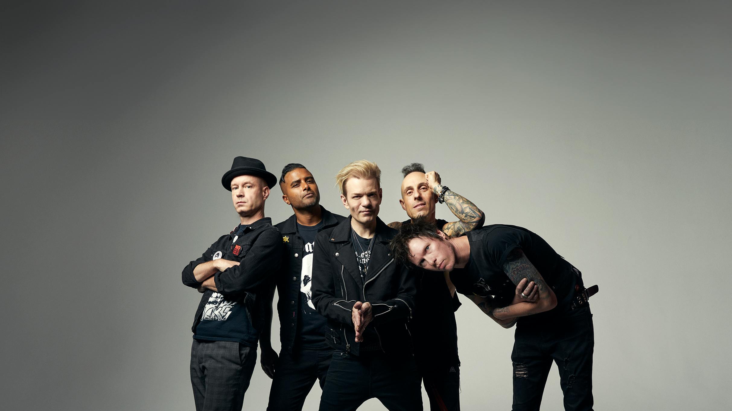 sum 41 net worth forbes - Ilustrasi 3