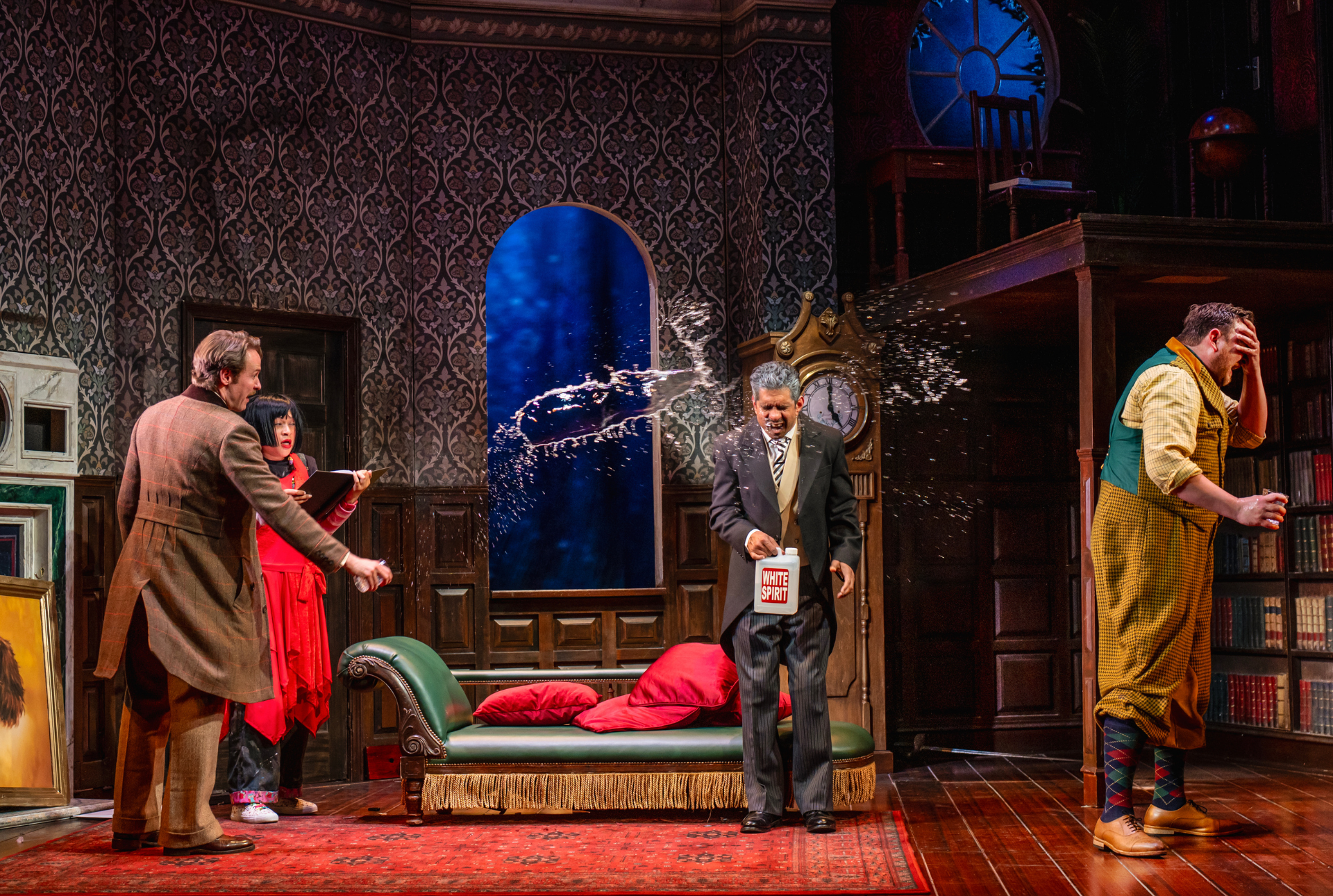 The Play That Goes Wrong production image - gallery