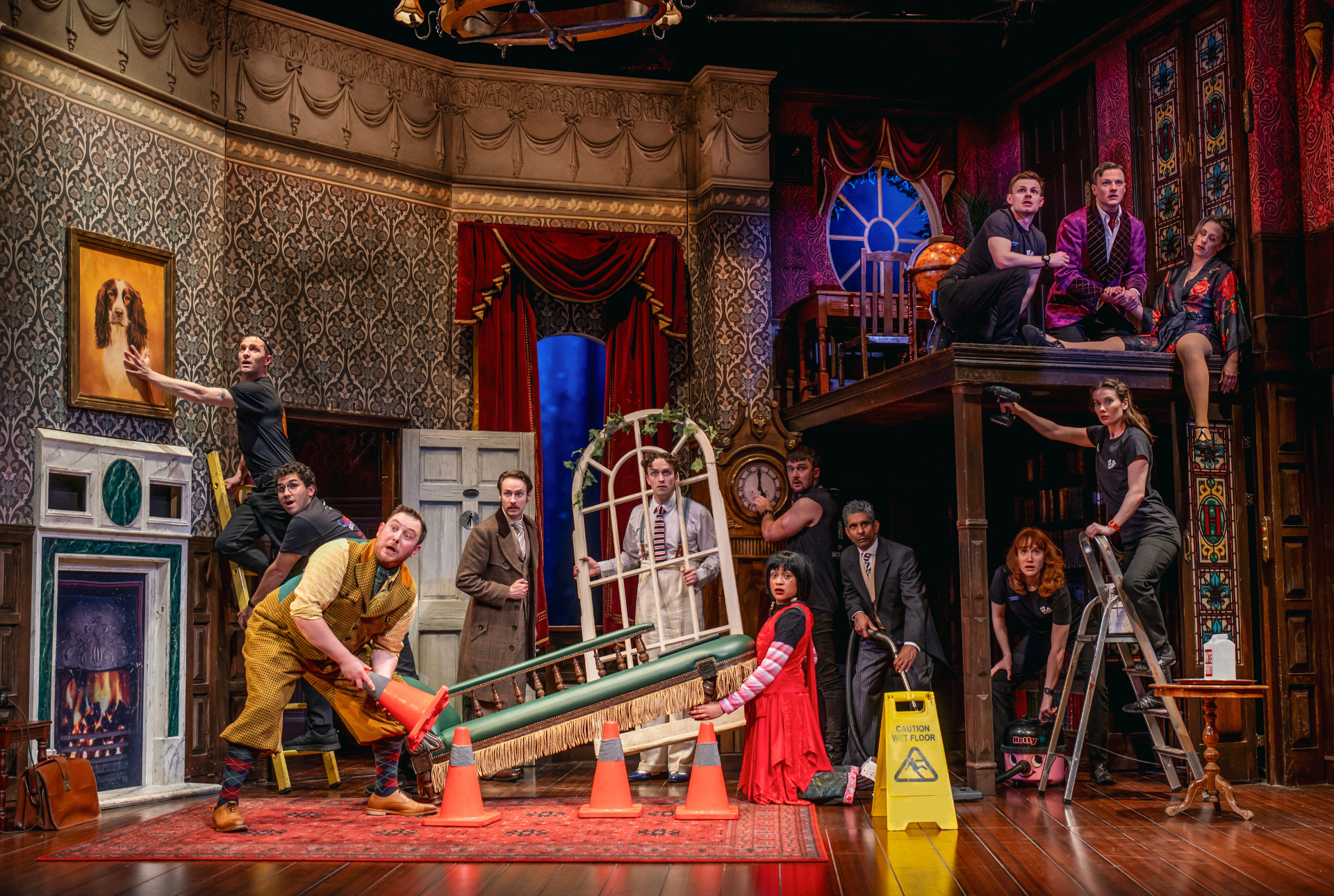 The Play That Goes Wrong production image - gallery