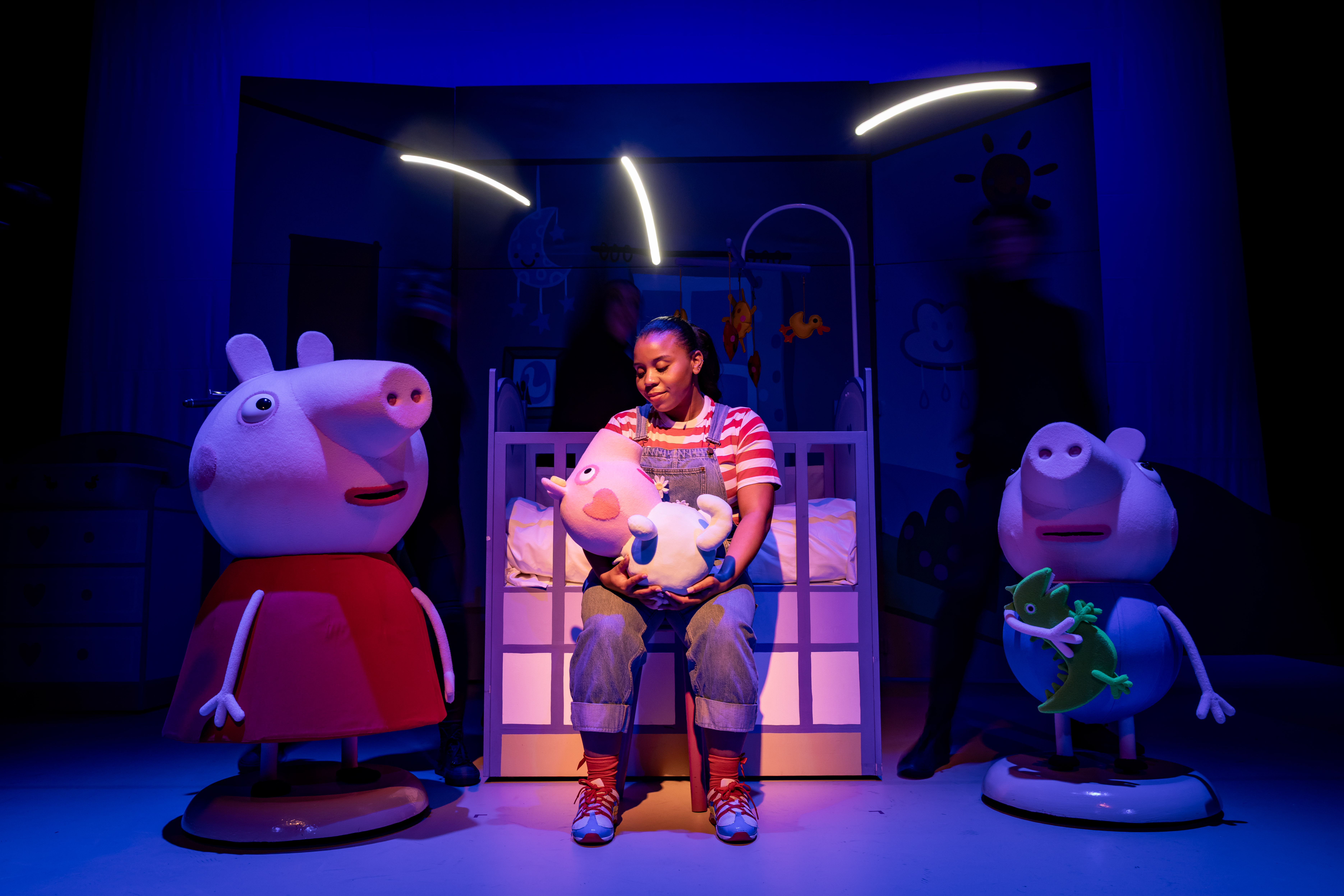 Peppa Pig's Big Family Show! production image - gallery