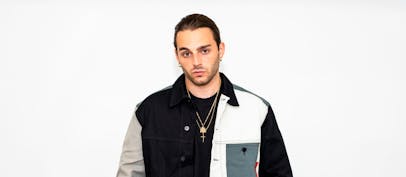 Ernia: il rapper rivelazione di nuovo live con due concerti