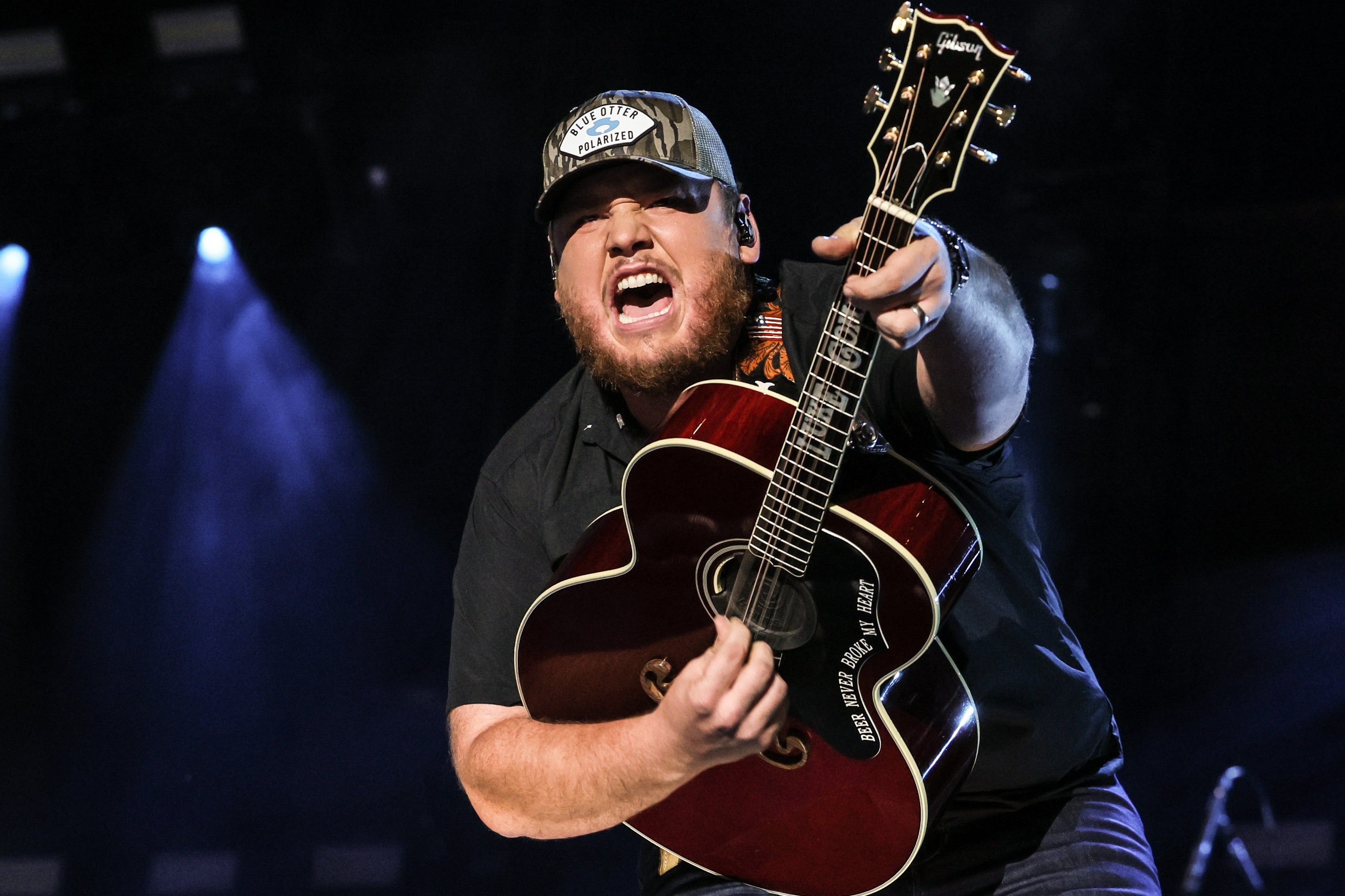 Luke Combs Hootie And Blowfish Suntrust Park Ticketmaster Online www