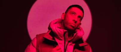 Example announces 2022 tour
