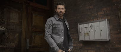 Brett Eldredge announces 2022 tour dates